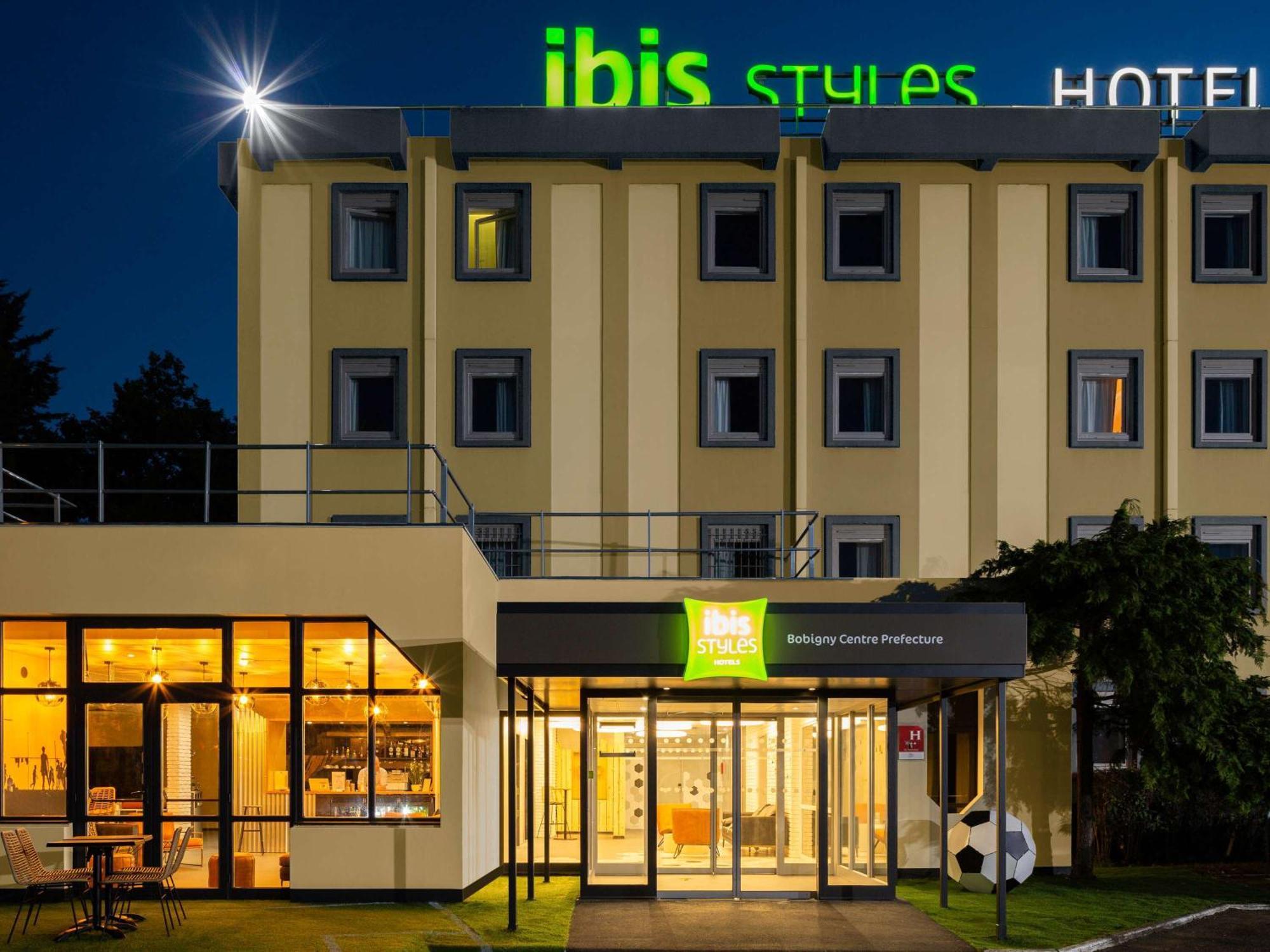 Ibis Styles Bobigny Centre Prefecture Hotell Exteriör bild